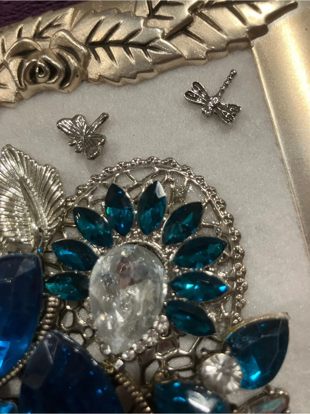 Blue Gem Floral Wall Decor Frame